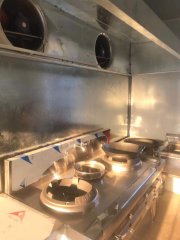 王太餐饮：内卷时代的破局者——以“3T套餐”与食材溯源体系引领新风尚